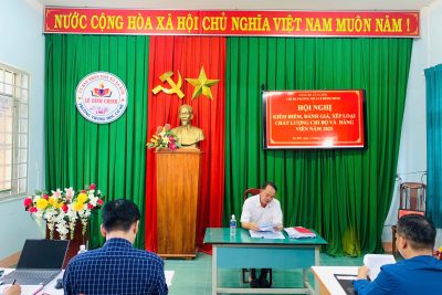 CHI BỘ TRƯỜNG THCS LÊ ĐÌNH CHINH TỔ CHỨC HỘI NGHỊ KIỂM ĐIỂM, ĐÁNH GIÁ, XẾP LOẠI CHẤT LƯỢNG CHI BỘ VÀ ĐẢNG VIÊN NĂM 2025
